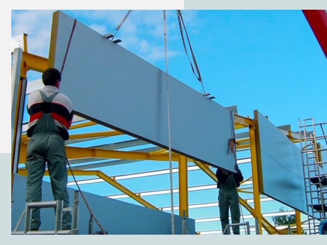 Монтаж сэндвич-панелей в Новошахтинске от 625 руб.